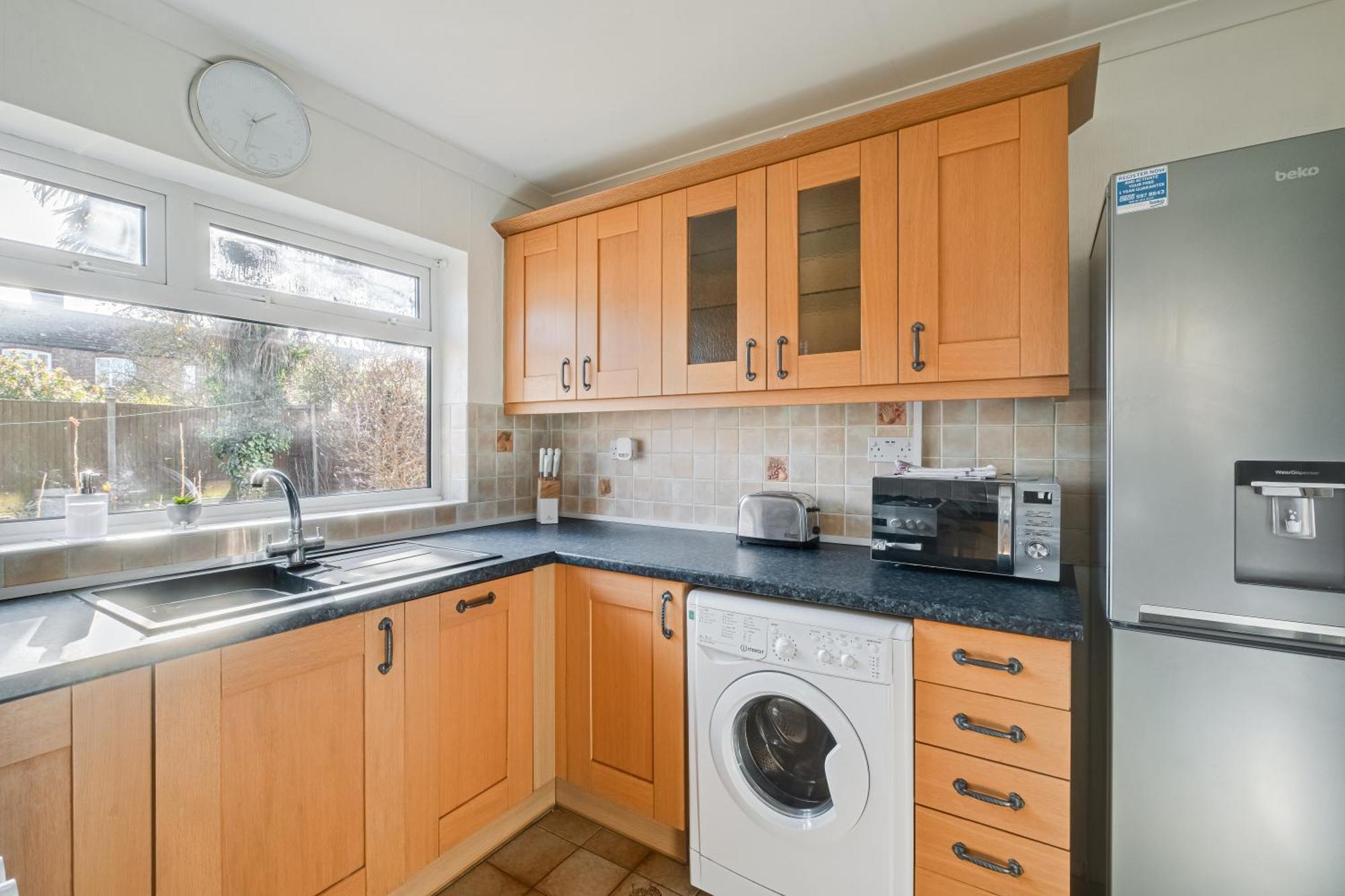 Comfy And Freshly Redecorated Home By Our Home Short Stays Close To Town Centre With Free Parking Bedford Luaran gambar